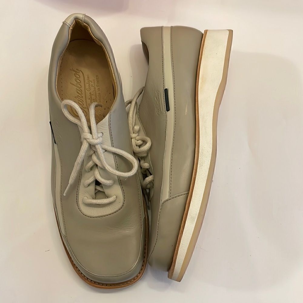 PARABOOT GREY AND CREAM WITH BROWN ACCENTS LEATHER OXFORDS. NEW